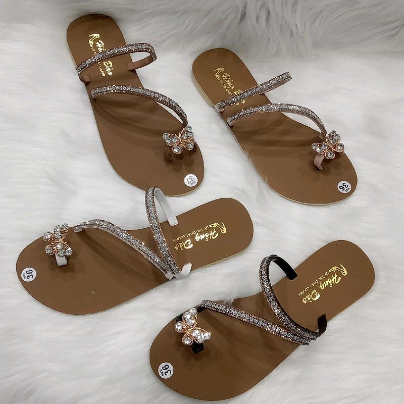 Dép Kiểu Xỏ Ngón Đính Đá Thời Trang Dành Cho Nữ Đế TPR Chống Trơn M08