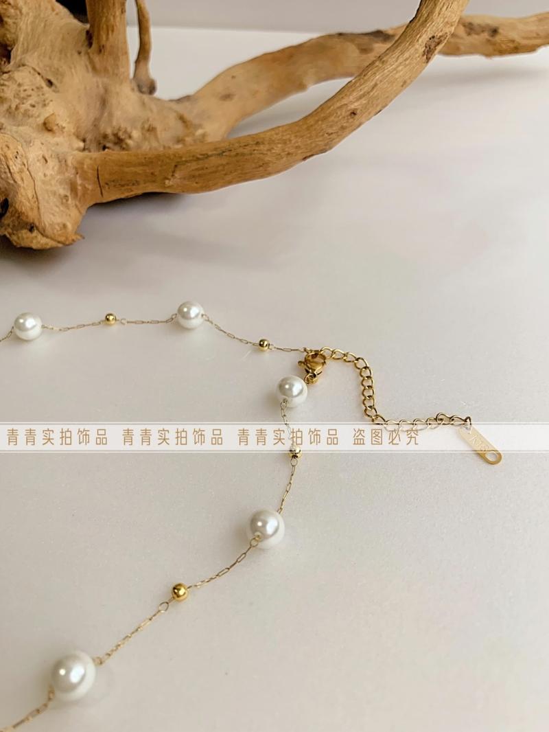 Product Introduction of 2024 [Titanium Steel Does Not Fade] Strong Light Feeling Starry Sky Shell Pearls Transfer round Beads Doudou Interval Besties Necklace Gift 24
