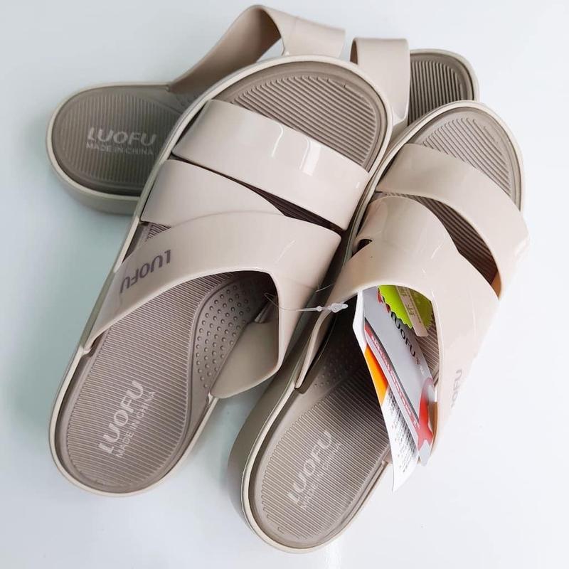 Dép lê cao su quai mềm dẻo êm chân LUOFU