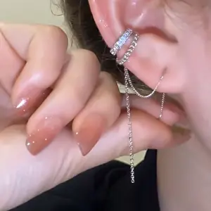 AT122 -- Anting Princes Zabita Earrings korea simple Titanium