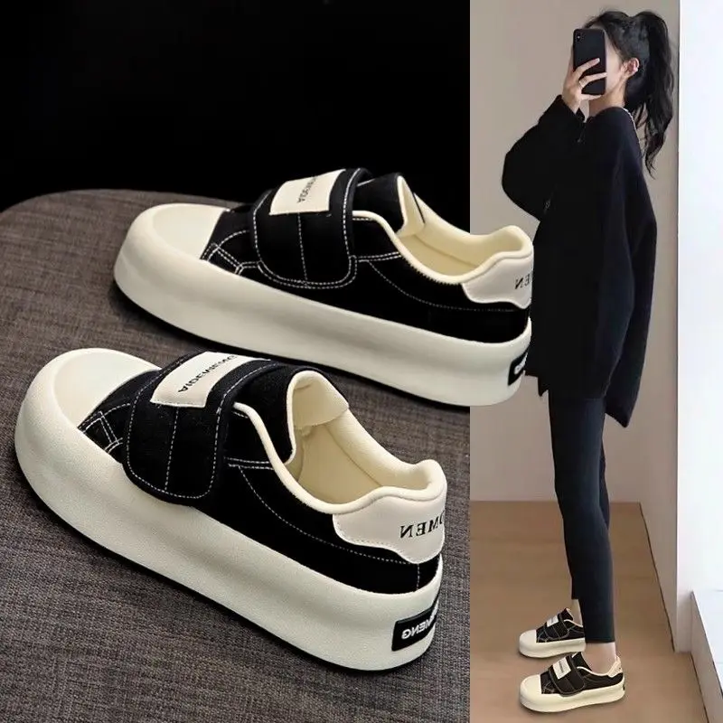 Spring Niche Velcro White Shoes Women's Shoes 2024 New Popular Platform Bread Casual Sneakers Shoes