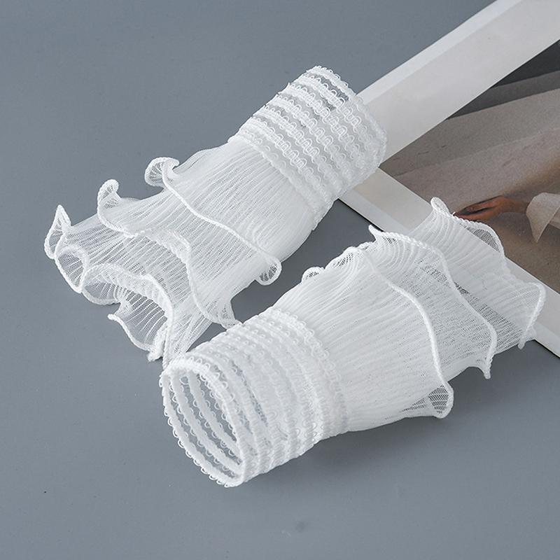 Product Introduction of 1Pairs Triple Layer Mesh Nail Art Tulle Photo Glove Manicure Photography Props Nail Tips Display Sleeve Fake Pleated Cuff Polish Daily 21
