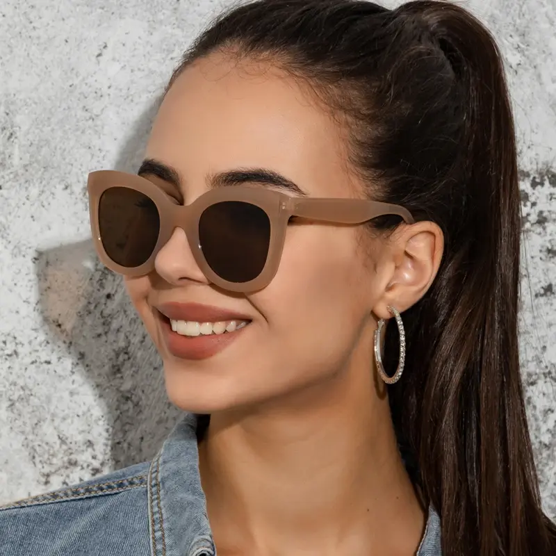 Product Introduction of 1/4set Vintage Women Cat Eye Sunglasses Luxury Brand Designer Trendy Sun Glasses Female Eyeglasses For Female Gafas De Sol UV400 7