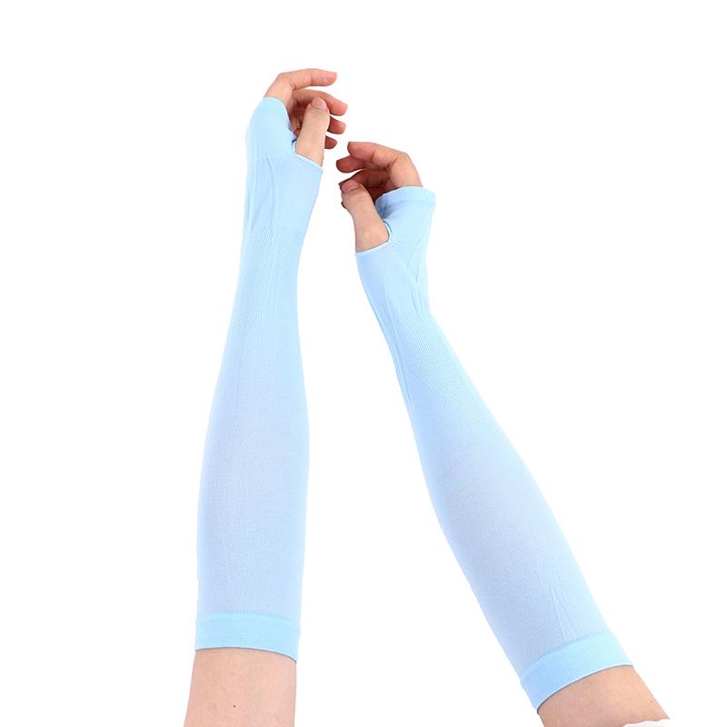 Product Introduction of Tay Áo Chống Nắng, Chất Liệu Lụa Lạnh Cánh Tay Áo, Chống Tia UV, Chống Trượt, Thích Hợp Cho Các Hoạt Động Ngoài Trời Mùa Hè, Chẳng Hại Đi Xe Đạp độ đàn hồi tốt đen và cam 35