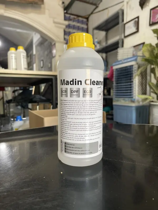 Dung Dịch Vệ Sinh Bầu Lọc Khí Thải Ô tô Madin Cleaner 1L Công Nghệ của Đức 2