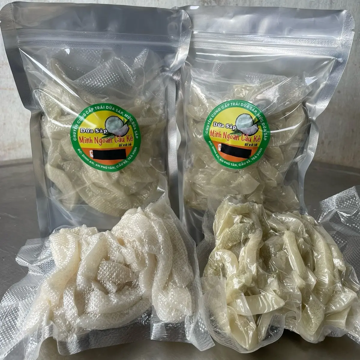 Mứt dừa sáp 2 màu túi 500g