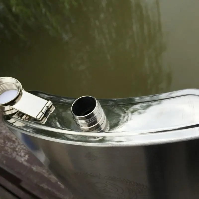 Bình tông đựnġn nước, đựnġ riệu inox 304 dung tích 2Lít hàng dày tặng bao da như hình 2