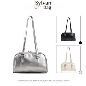 กระเป๋าสะพายไหล่เดียวสำหรับผู้หญิง กระเป๋าโท้ทเงา มี 4 สีให้เลือก ทำจากหนังคุณภาพสูง สีเขียวต้นฤดูใบไม้ผลิ น้ำมันแว็กซ์ ใหม่เอี่ยม ทันสมัย อเนกประสงค์ สไตล์บาแกตต์ hand  bag shoulder  bag กระเป๋า  สแตนออยล์ ci celle เตาผิง