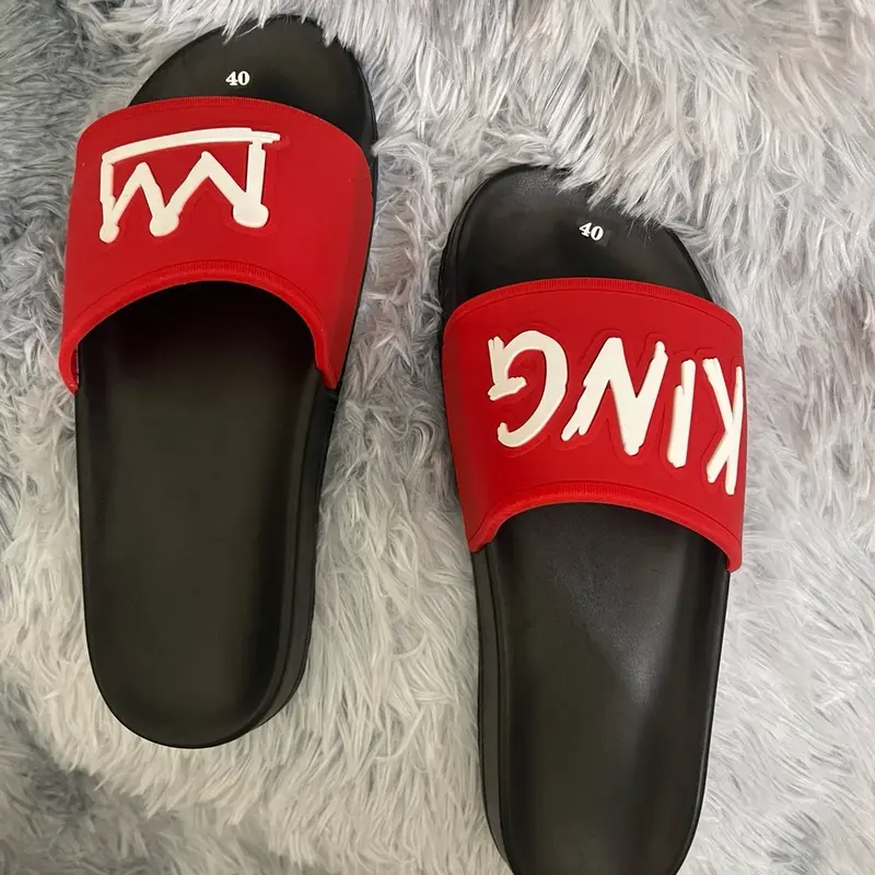 Dép King và Vương Miện trái phải 2