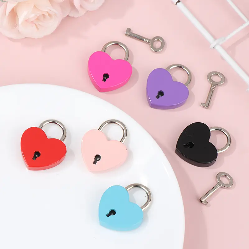 1Set Heart Shape Padlocks Luggage Hardware Locks With Key Lock For Travel Wedding Jewelry Box Diary Book Suitcase Christmas Gifts