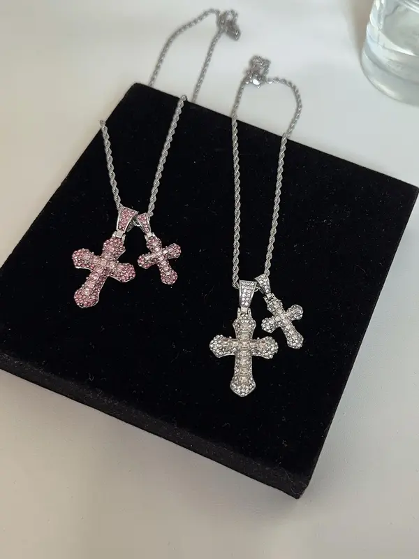 Rhinestone Decorated Cross Pendant Necklace, Fashion Jewelry for Party, Daily Clothing Decor, Trendy All-match & Exquisite Jewelry for Birthday Gift 4
