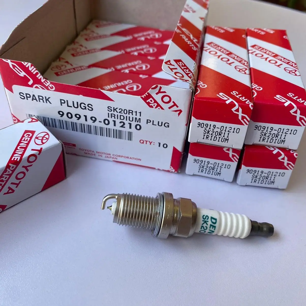 Bugi/Buri/Buzi (Iridium - SK20R11) xe Vios (2003-2016), Yaris, Camry, Altis (Mã: 9091901210  - SK20R11)