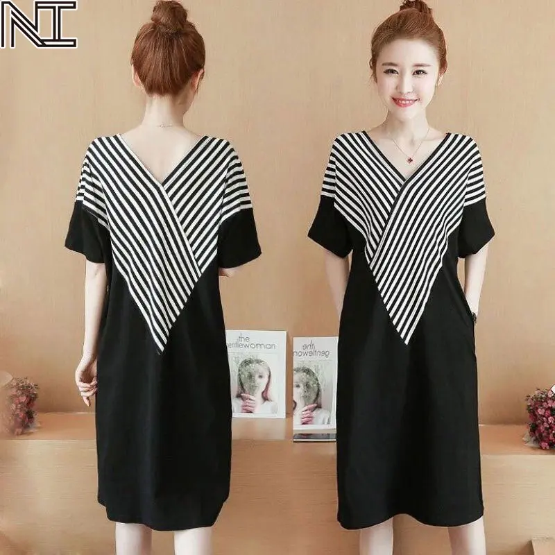 Váy Dài Trung Bình Cổ Chữ V, Thời Trang Laz Nigori, Sọc, ngắn Tay, Dáng Rộng Vừa Vặn