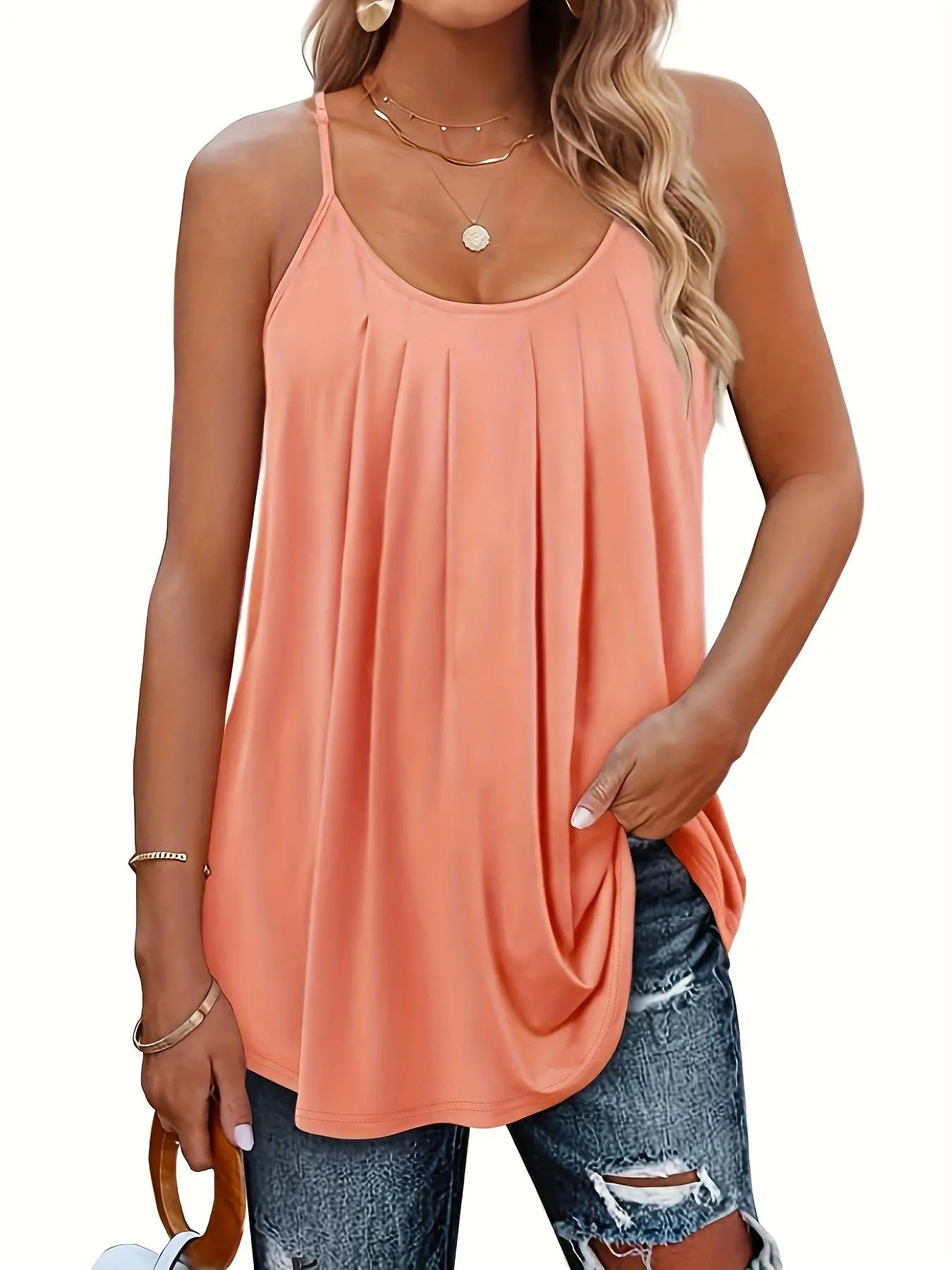 【 Plus Size】 Plain Plicated Scoop Neck Cami Top, Comfort Adjustable Spaghetti Strap Top for Lady, Basic Summer Outfits 2024, Women's Clothing for Daily Wear, Evening Outfits on Holiday