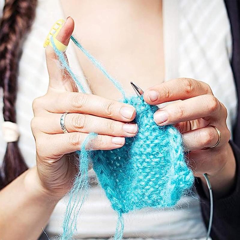 2pcs/set Random Color Plastic Finger Guides Crochet, DIY Finger Yarn Guide Holder, Universal Knit Count Color Starter Tool Kit 4