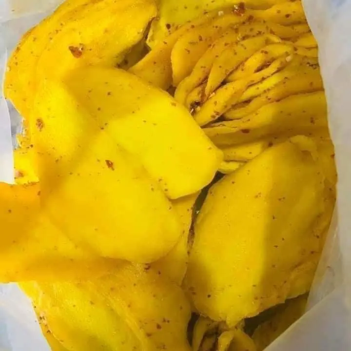 Xoài sấy muối ớt chua chua ngọt ngọt 0