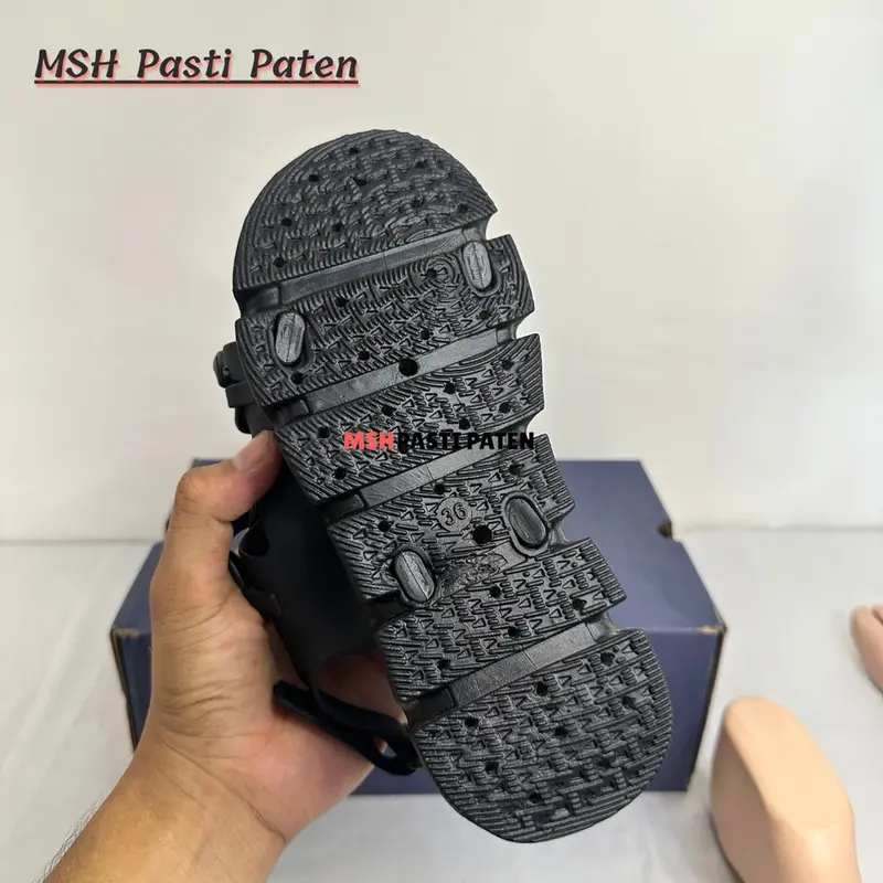 Sandal Gunung Karet kekinian Motif Rantai Wanita Anti Slip Jelly Sendal 8
