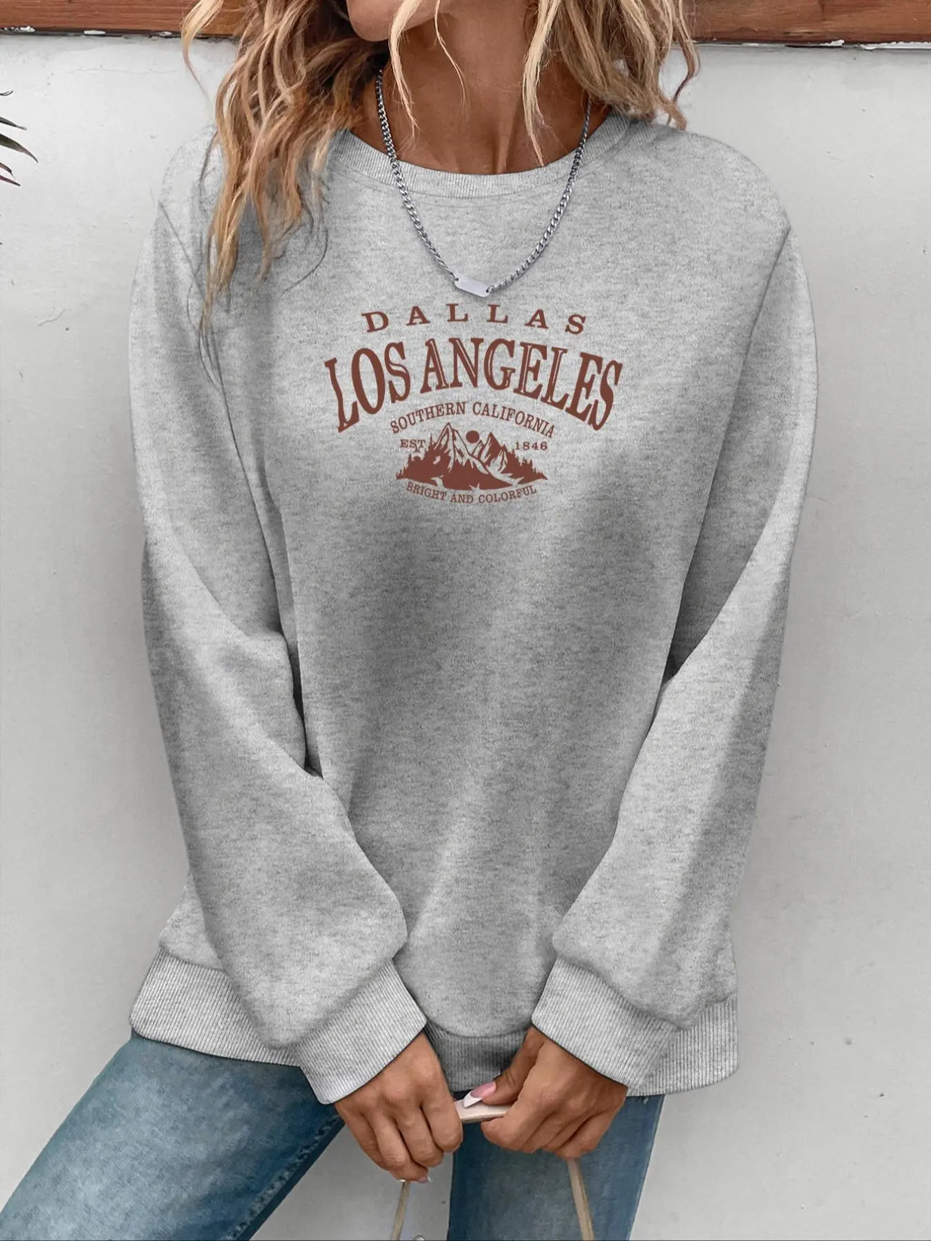 Women's Letter Print Drop Shoulder Sweatshirt, Casual Long Sleeve Round Neck Pullover for Fall & Winter, Ladies Clothes for Daily Wear