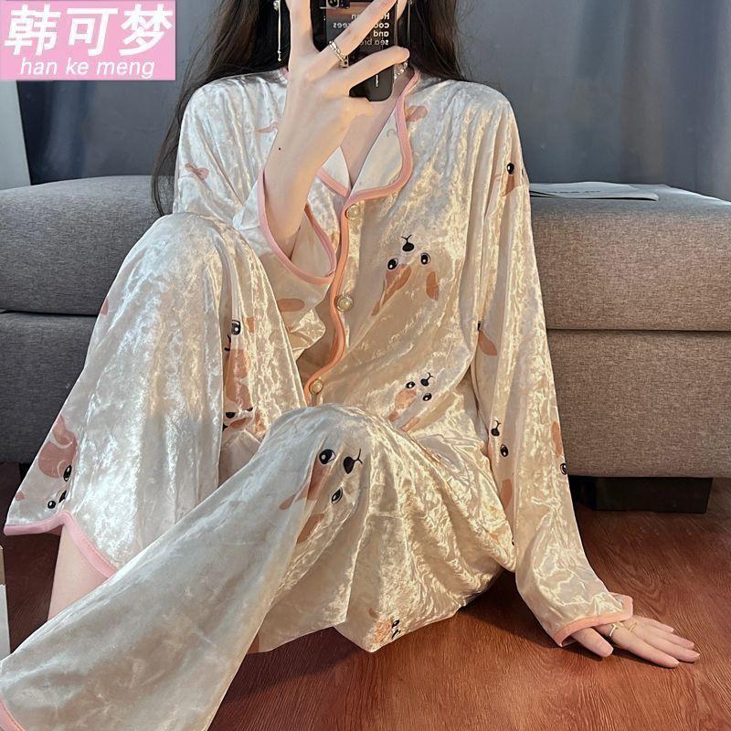 Product Introduction of Bộ Đồ Ngủ Nhung Kim Cương, Cao Cấp, Dành Cho Nữ, Bộ Đồ Mặc Nhà Dài Tay, Phong Cách Pháp Ngọt Ngào Nhung Vàng Mới, Thích Hợp Cho Mùa Xuân, Mùa Thu Và Mùa Đông 2