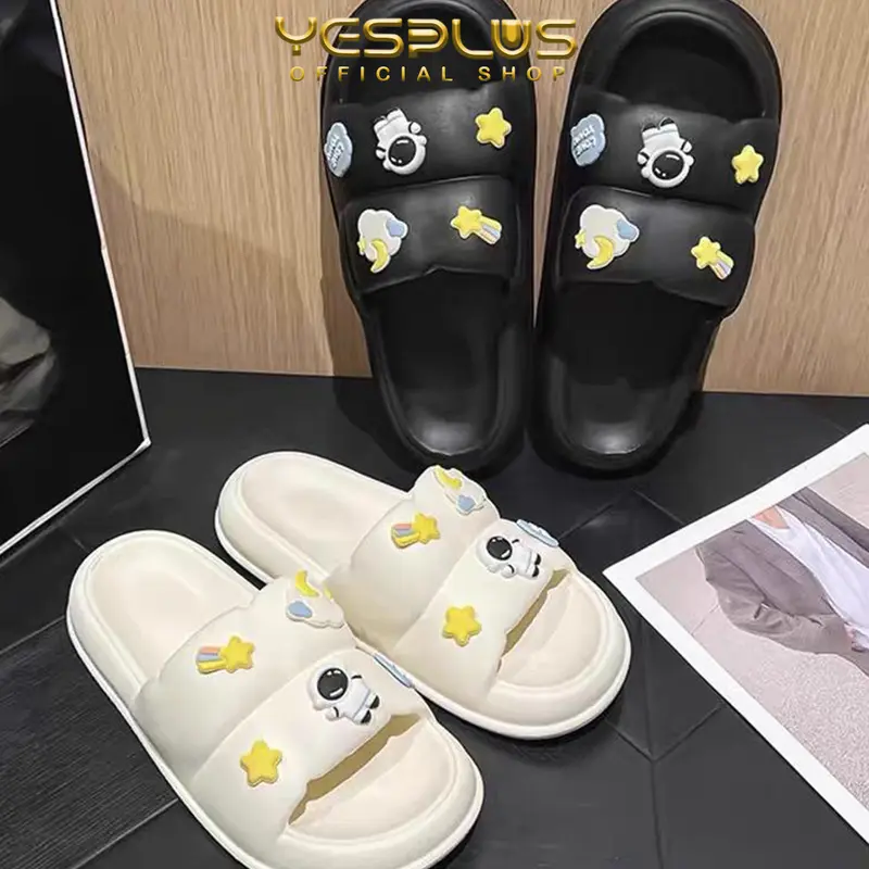 [YESPLUS] 2255-2 Sandal Selop Jelly Wanita Motif Astronot Import PVC Sendal Luar Ruang Hitam 4