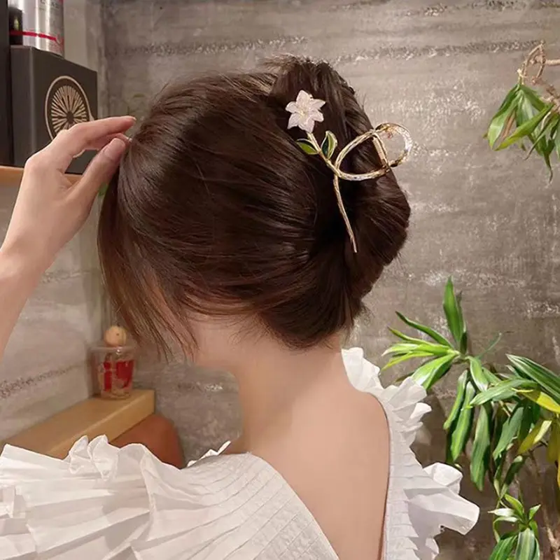 Klip rambut logam untuk wanita, baru, elegan, bunga, Barret, - TikTok ...