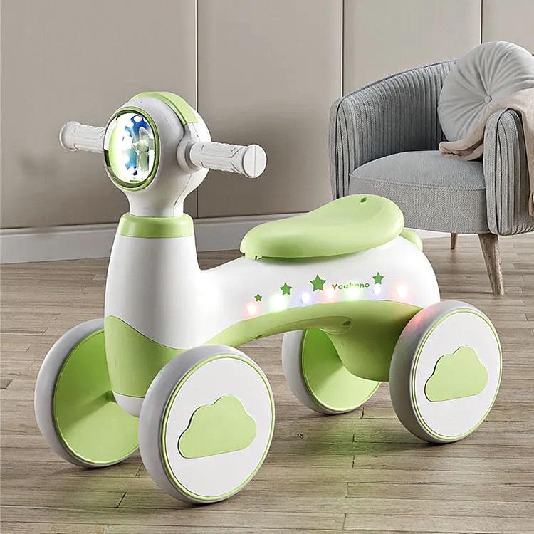  Mẫu xe chòi chân phi hành gia dành cho bé 1-3 tuổi_ 1009 