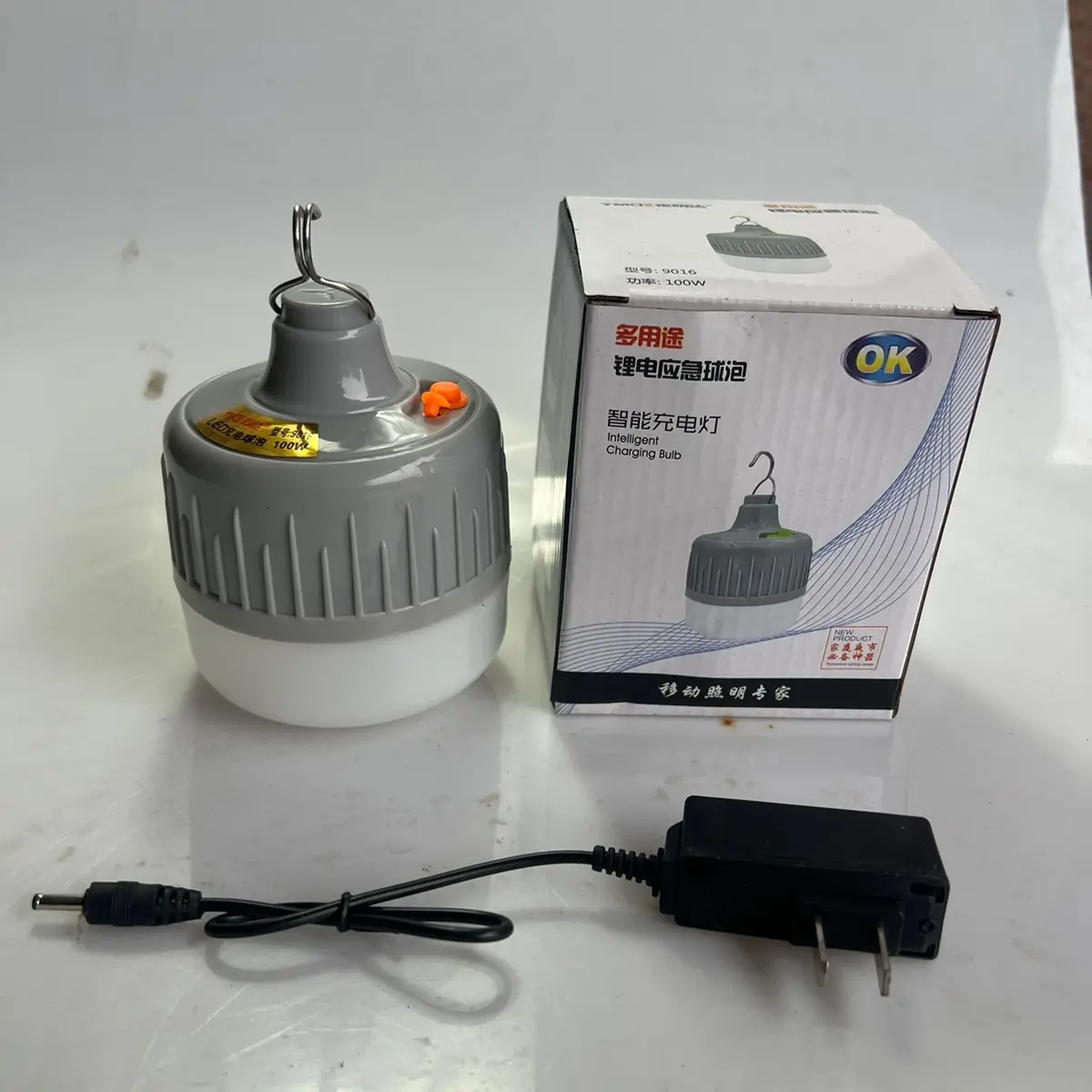 bóng đèn tích điện công suất 100w bóng treo tích điện siêu tiện lợi nhỏ gọn (BH 12 Tháng)