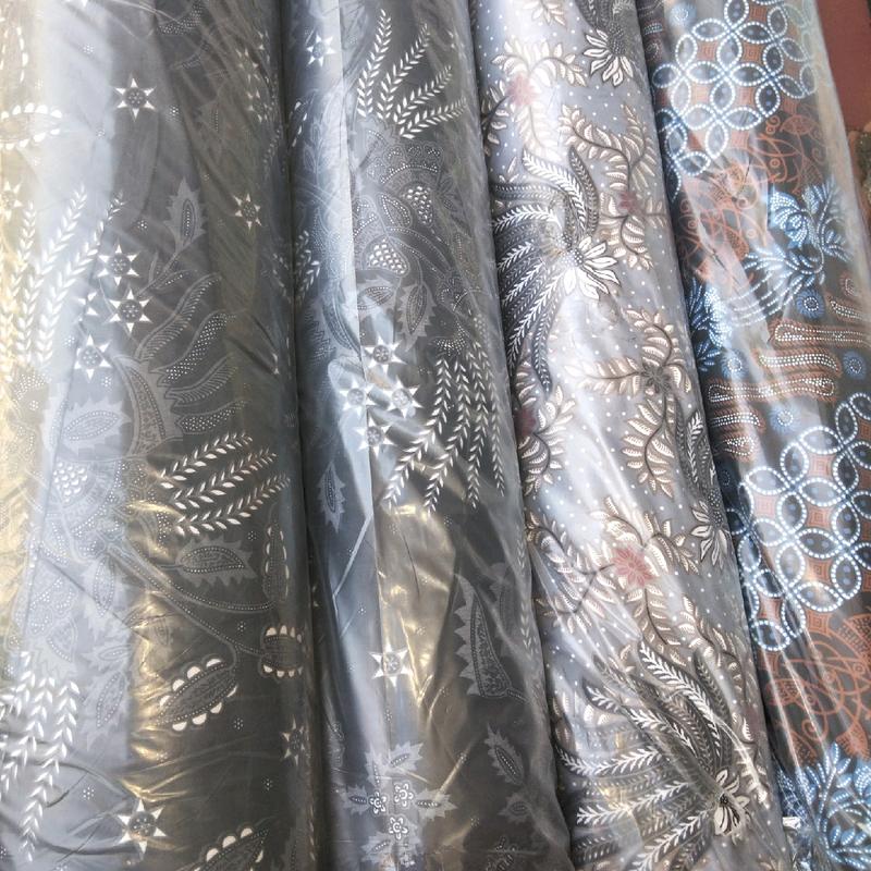 Kain Batik Disperse harga perkilo kain Halus 400x240cm - Motif Sudah Divariasikan bahan sarung sprei dan Baju 0