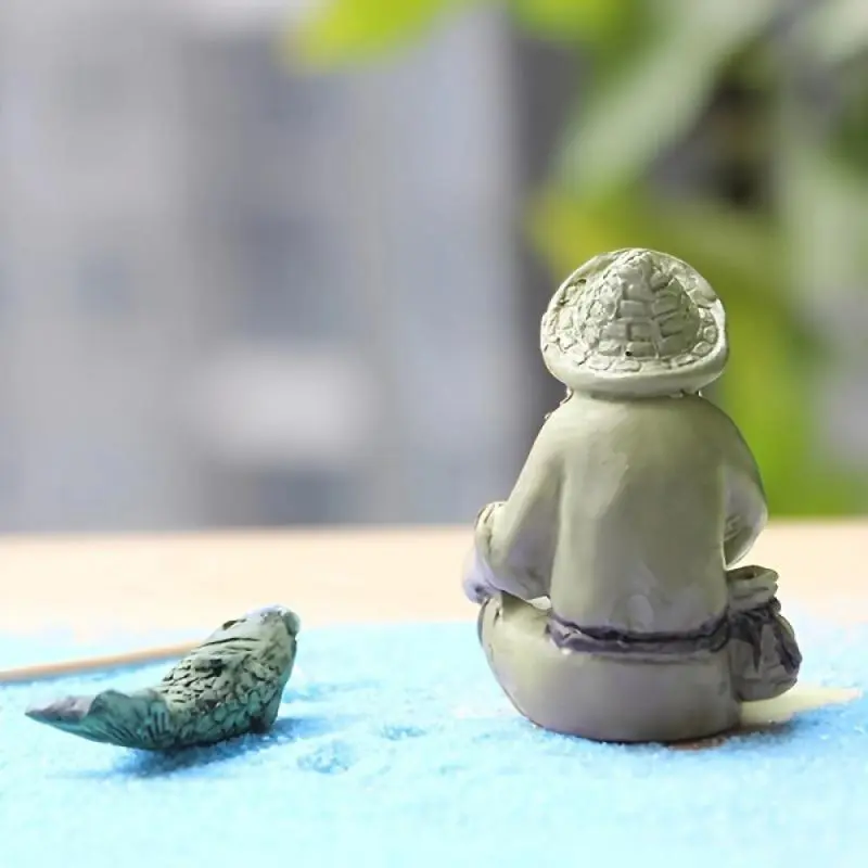 Fishing Themed Resin Figurine, Fantasy Fisherman Statue, Durable Non-electric Fisherman-Sculpture for Outdoor Pool & Bonsai Decor, Ornaments 4