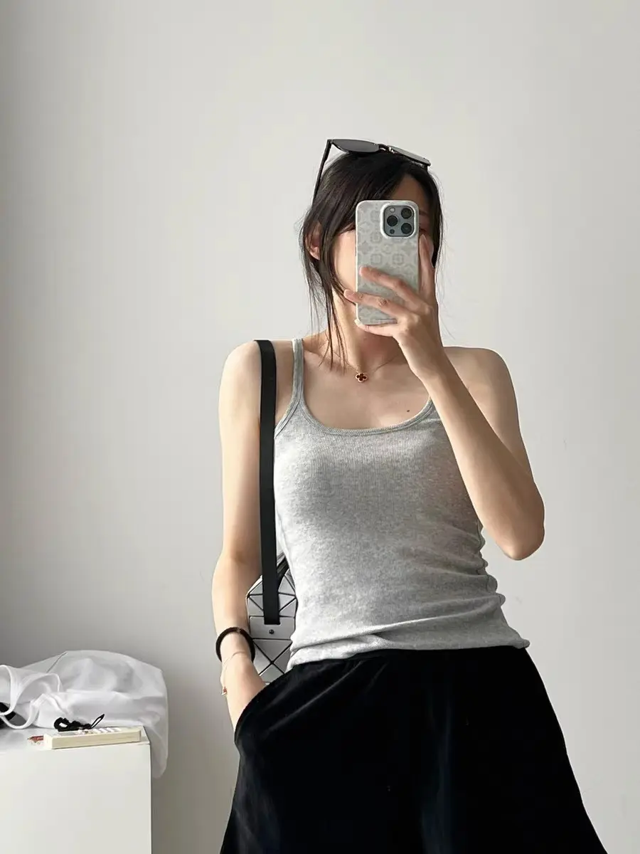 Áo hai dây nữ bản nhỏ ♥️LENOGI♥️ Áo thun hai dây nữ phong cách sexy cá tính A55 | BigBuy360 - bigbuy360.vn Áo hai dây nữ bản nhỏ ♥️LENOGI♥️ Áo thun hai dây nữ phong cách sexy cá tính A55 | BigBuy360 - bigbuy360.vn