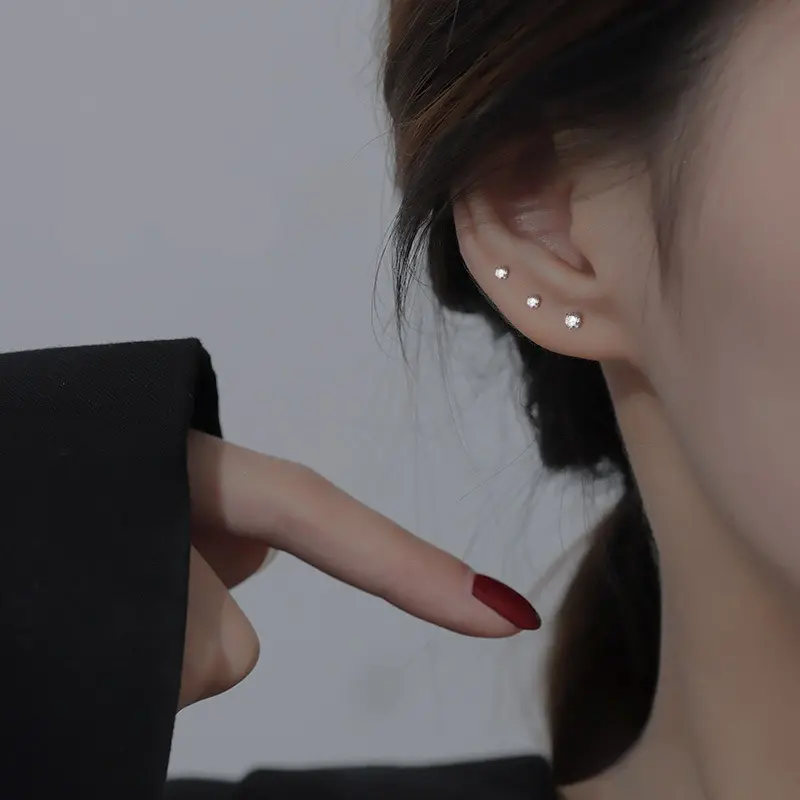 Earrings for women with ear piercings, niche design, high-end earrings, and bone studs