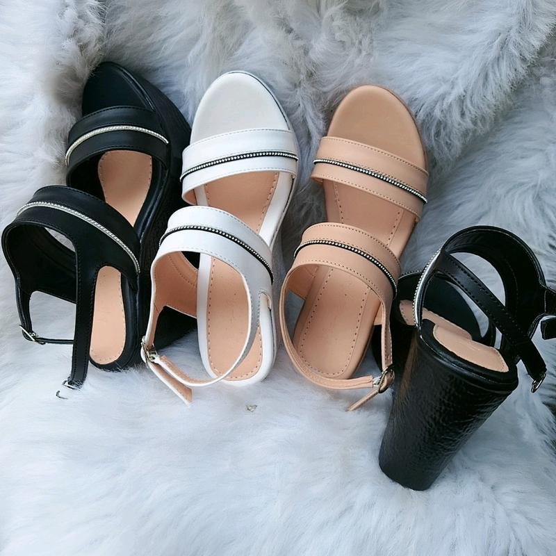  Giày dép sandan đế xuồng 1tât phối quay nhị xoàn 