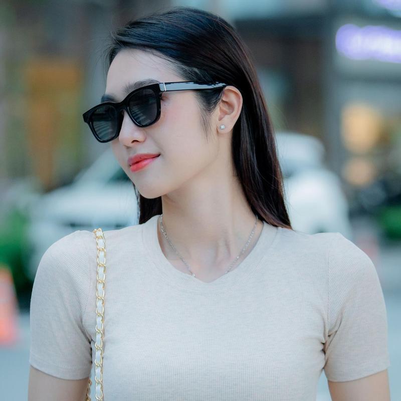 Áo thun nữ tay ngắn cổ tròn form ôm body tôn dáng vải thun gân cotton cao cấp - RABITSWHITE 3