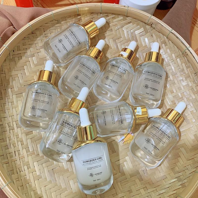SERUM DƯỠNG CĂNG BÓNG HUYỀN PHI 1