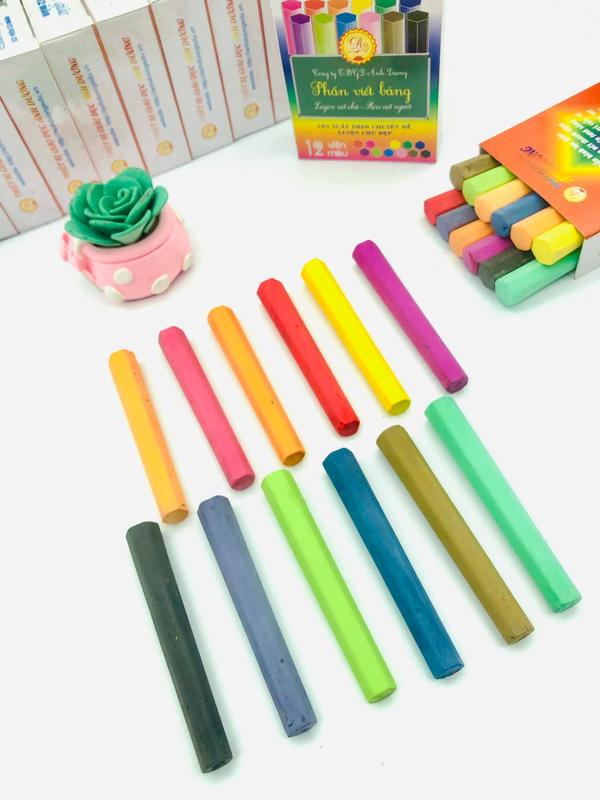  2 hộp PHẤN LỤC GIÁC TRẮNG HOẶC LỤC GIÁC MÀU ÁNH DƯƠNG viết và trang trí bảng  hộp 12 viên  