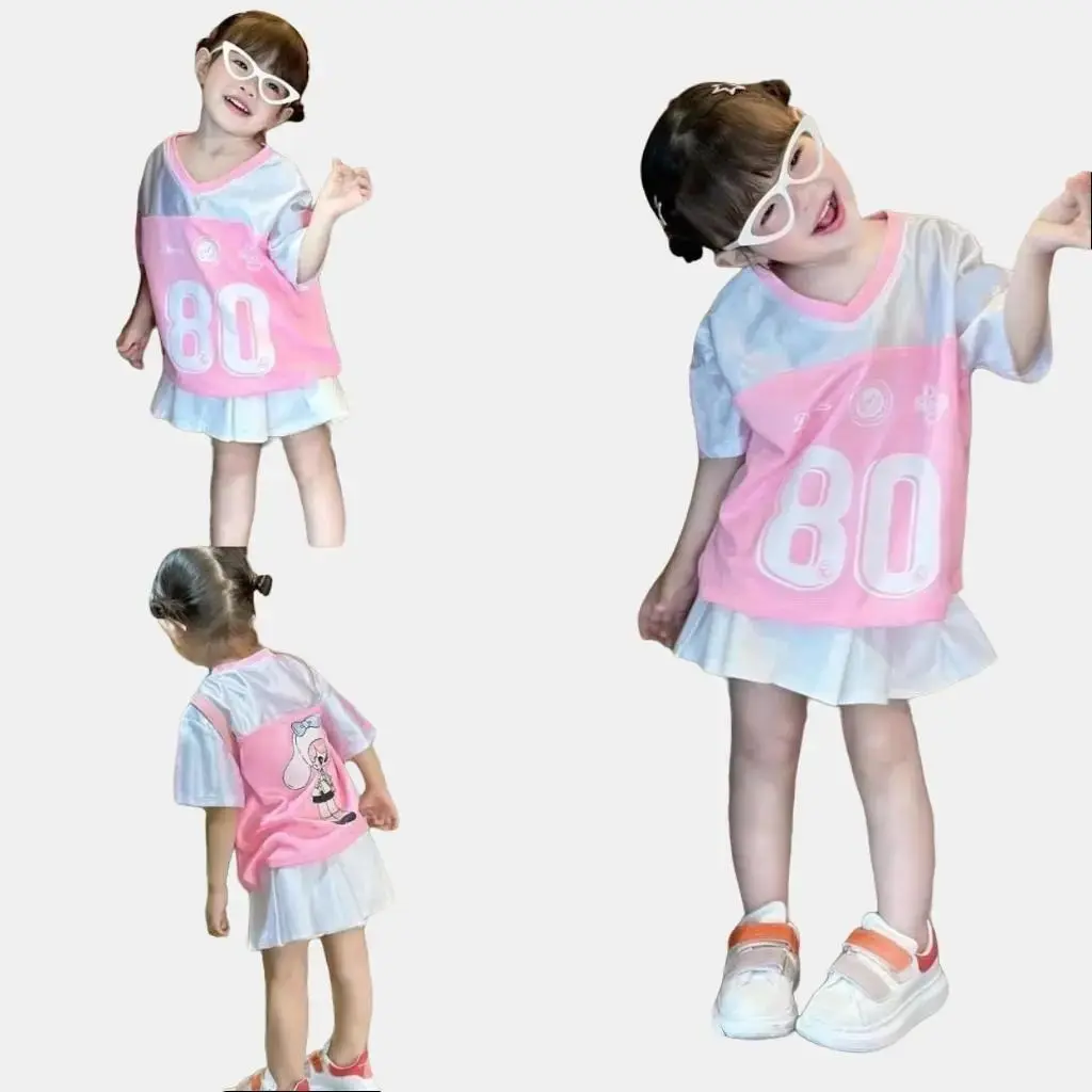 Quần áo bé gái- SET BÓNG CHÀY CỔ TIM Cho Bé 1-8 Tuổi