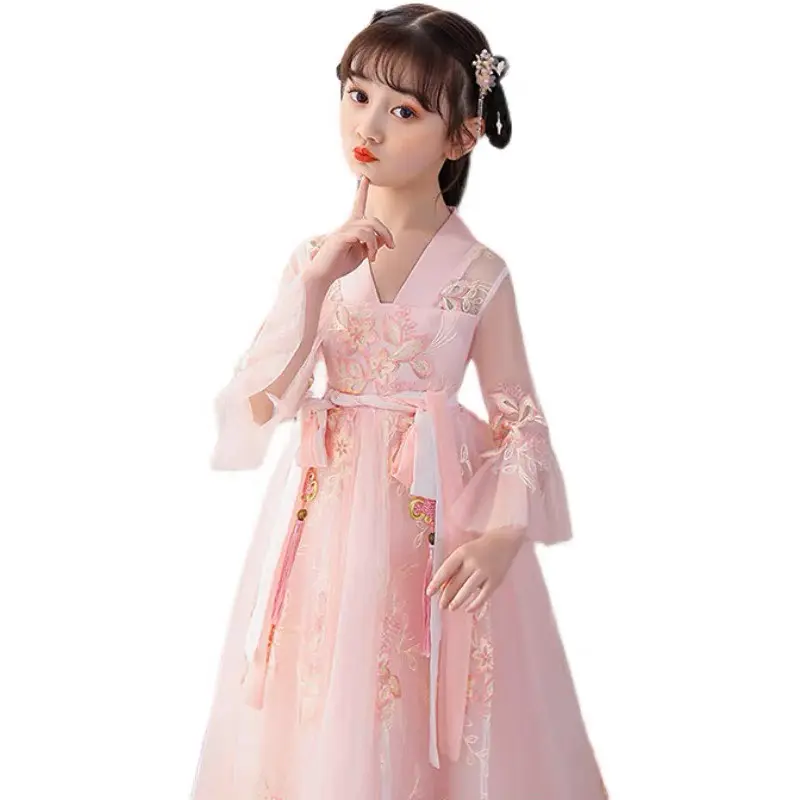 Đầm Cổ Trang Theo Phong Cách Trung Hoa Cho Bé Gái 1