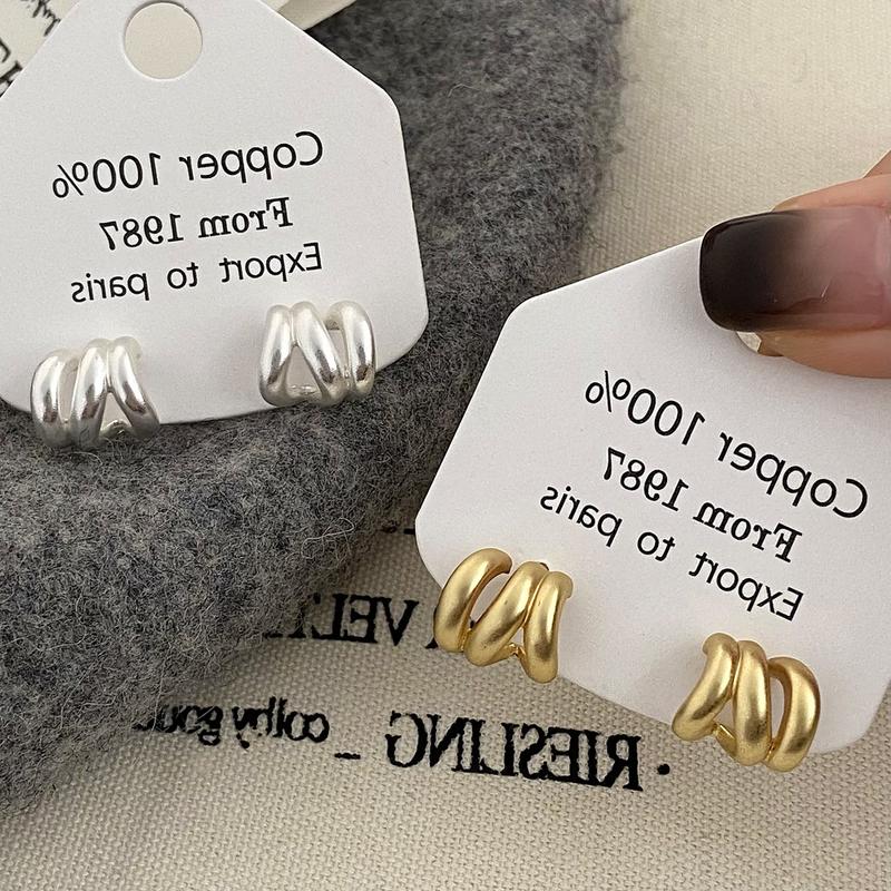 Product Introduction of Earrings Light Luxury High-Grade Earrings Temperament 0123 5