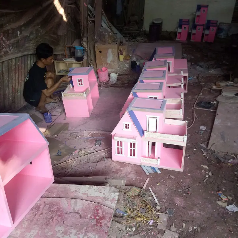 rumah boneka barbie 7
