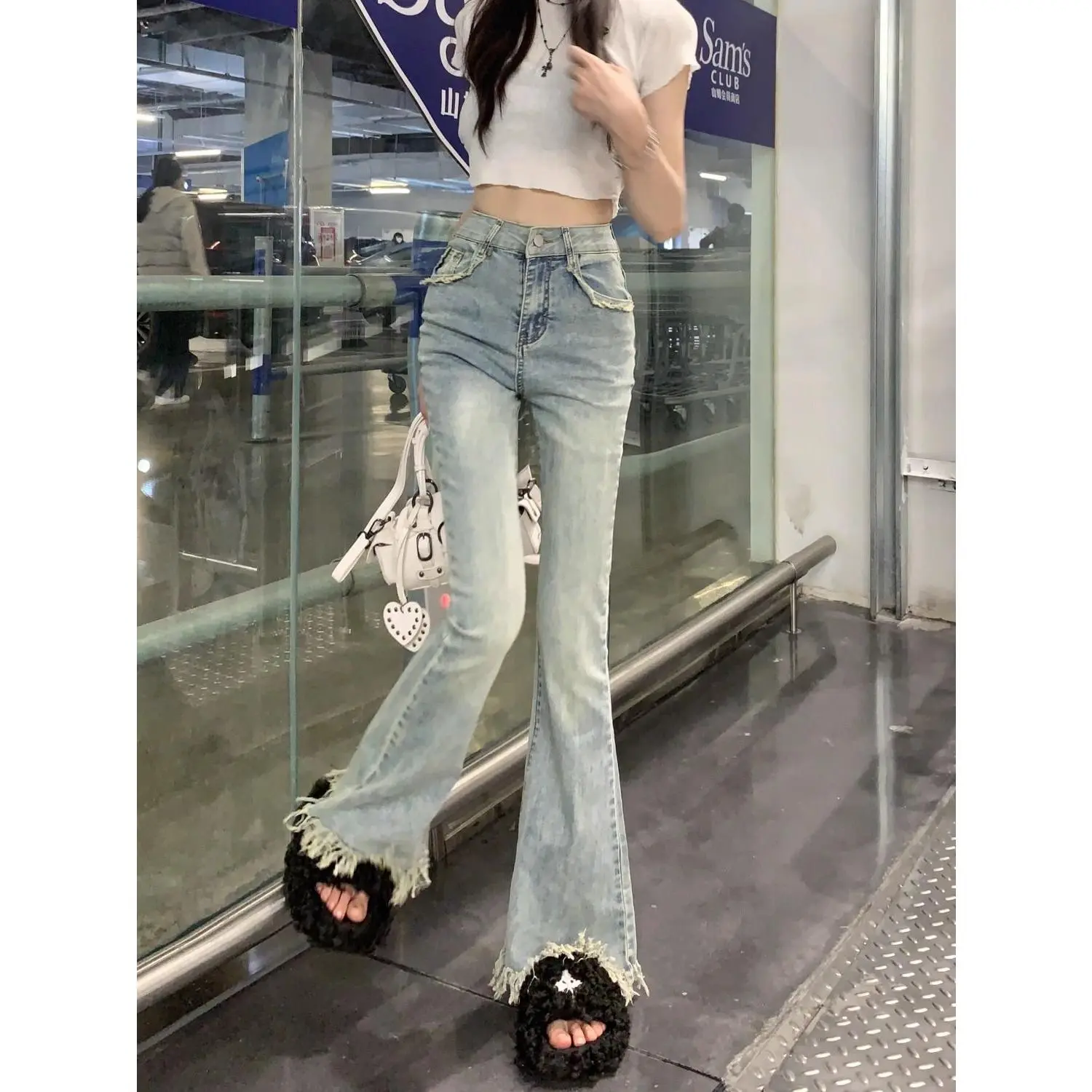 【Seagull Famous】Quần Dài Jean Tua Rua Độc Đáo Cổ Điển Dành Cho Nữ, Quần Ống Loe Cạp Cao Mùa Thu, Quần Dài Đến Sàn Bó Sát Xếp Nếp Thẳng, Hợp Xu hướng, Vận Chuyển Trong 48 Giờ Women Pants