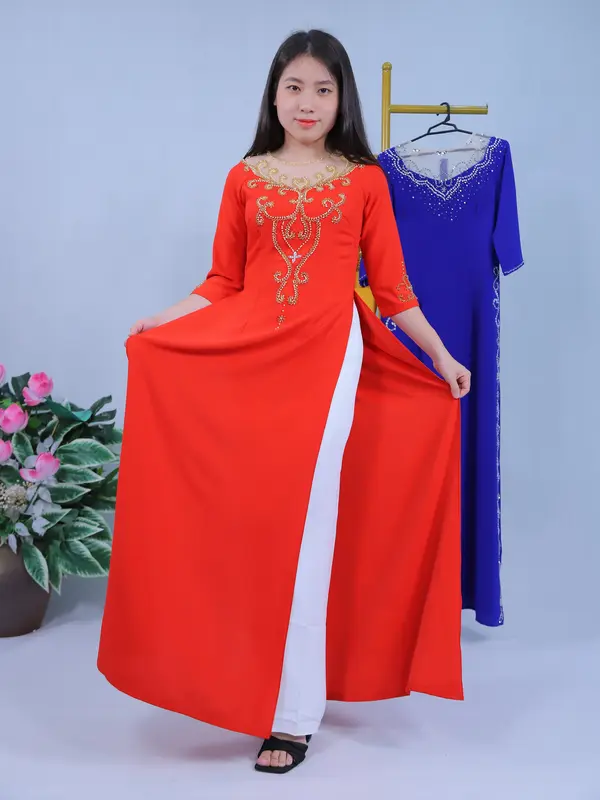 Áo Dài Bà Sui Màu Đỏ Tươi Lụa Mỹ Cao Cấp, Áo Dài Cho Mẹ Họa Tiết Sang Trọng Đính Kết Pha Lê Thủ Công. Mã XD25-1 áo  dài  lụa  mỹ 3