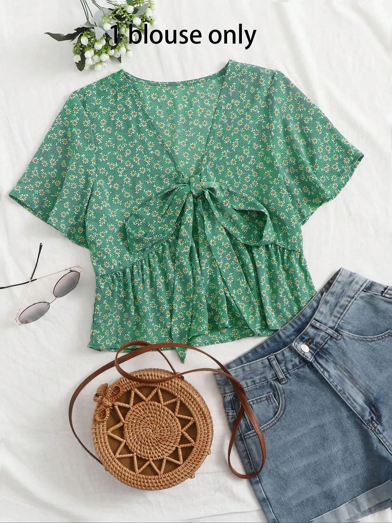Women's All Over Print Tie Front Crop Blouse, Casual Flounce Sleeve Top for Summer, Ladies Clothes for Daily Wear, Shirts