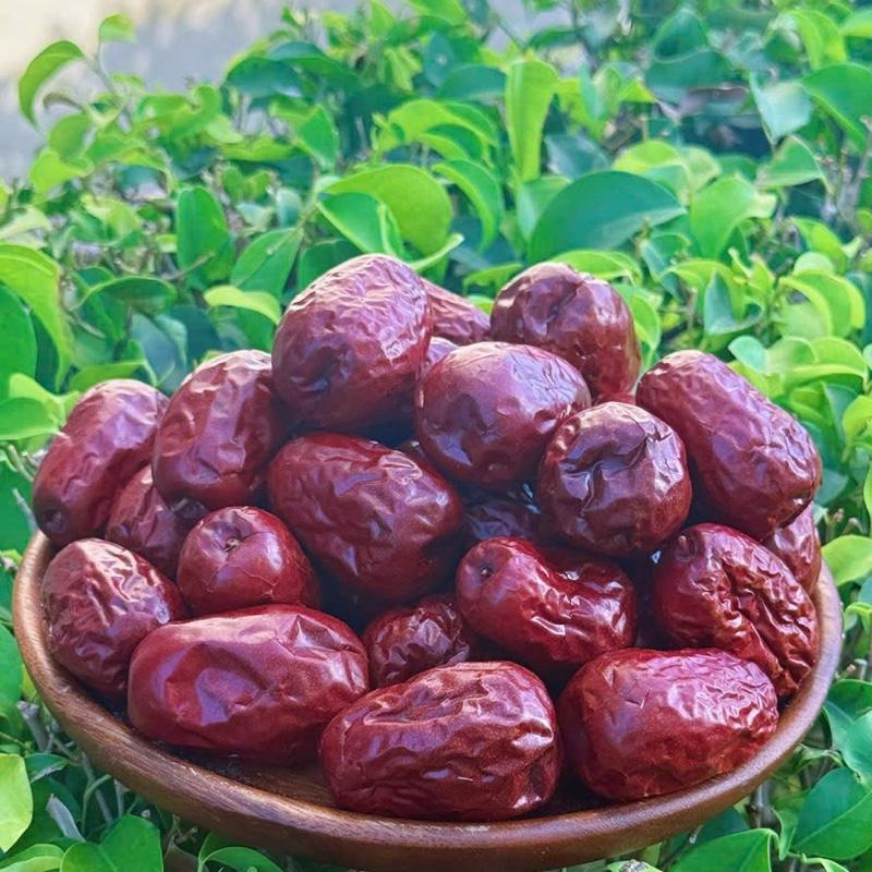 Táo đỏ HÒA ĐIỀN SIZE Đại  khô tự nhiên, size 80-90 quả/1kg