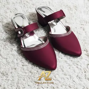 Sepatu Sandal Heels Mule's Heel Permata Elegan Tren Masa Kini Hak 5 cm Anti-Selip MPG