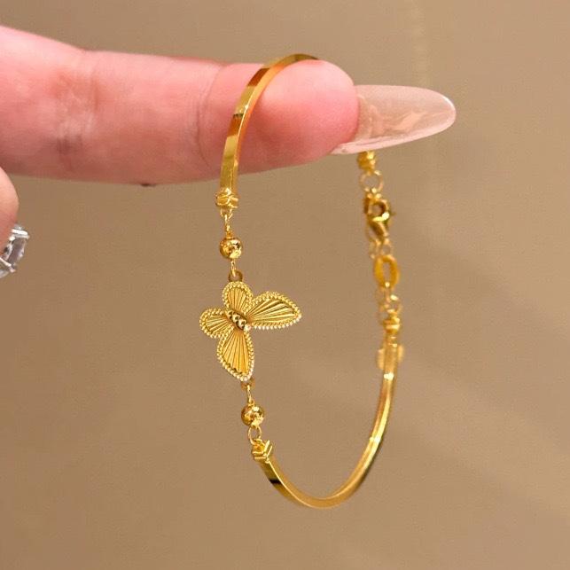 Product Introduction of The Story of The Rose Is The Same Gold Butterfly Bracelet Fashion Simple Niche Delicate Bracelet 1