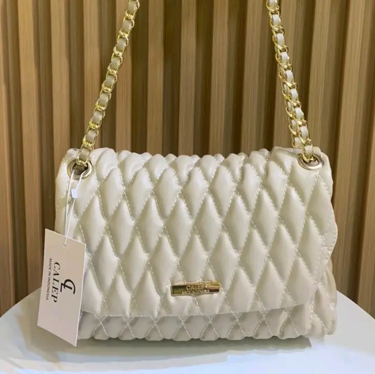 Kunci Magnet - Cream