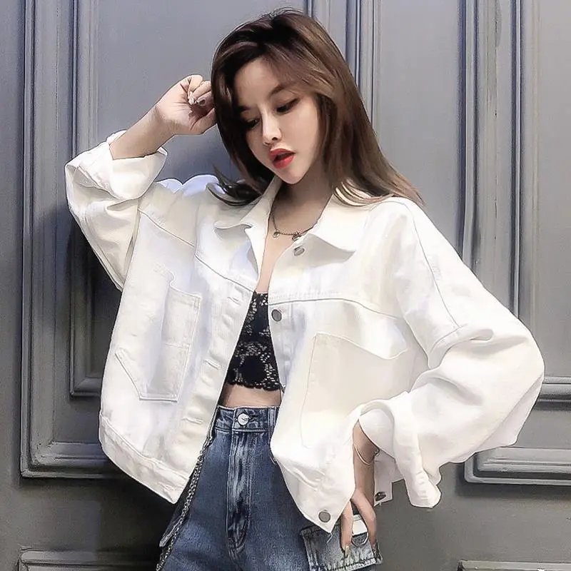 【áo măng tô ngắn nữ】Áo Khoác Đi Làm Cho Nữ, Màu Trắng Mùa Xuân, Hàng Mới Về Năm 2024, Phong Cách Hàn Quốc, Dáng Rộng Vừa Vặn, Áo Khoác Ngắn Dễ Phối Đồ Thích Hợp Cho Mùa Xuân Và Mùa Thu 0