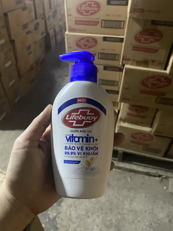 Lifebuoy xà phòng rửa tay chai 180ml 1