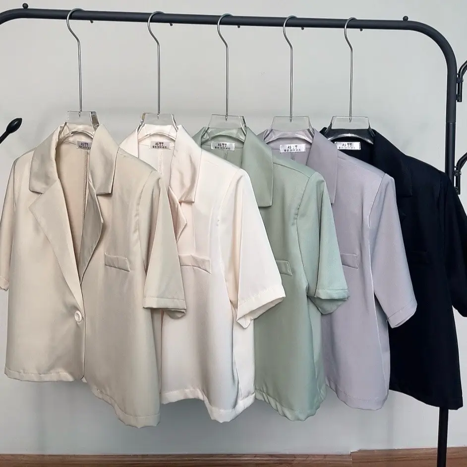 Áo Khoác Blazer Nữ Cộc Tay , Blazer Dáng Lửng Thời Trang Cho Chị Em , Áo Freesize Nữ Có Đệm Vai Ong Jacket