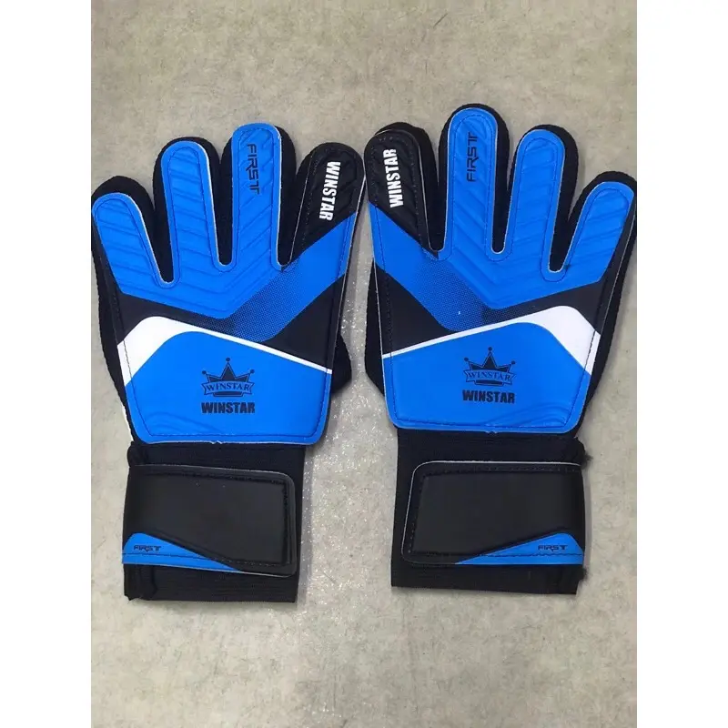 Găng tay thủ môn không xương và có xương đủ size 5,6,7